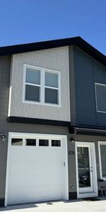 Brand New 3-Bedroom Home for Rent in Saanich - $3,390/mo - Photo 4