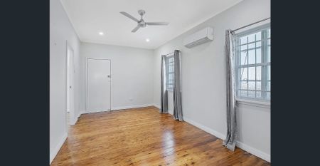 GREAT LOCATION - Photo 2