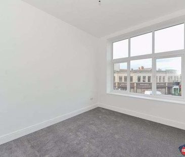 South Parade, Whitley Bay, NE26 - Photo 2