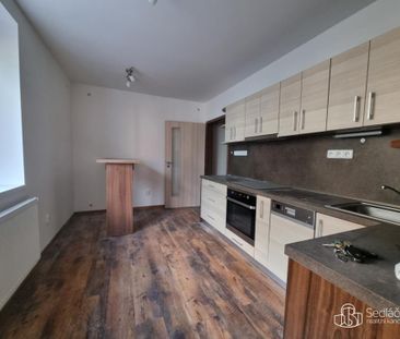 Pronájem bytu 1+1 37 m2 - Fotografie 2