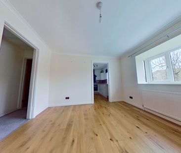 1 bedroom Apartment - Woodpecker Close, Hatfield - Photo 6