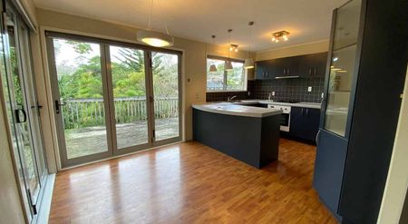 Big family home with space for everyone - Photo 3