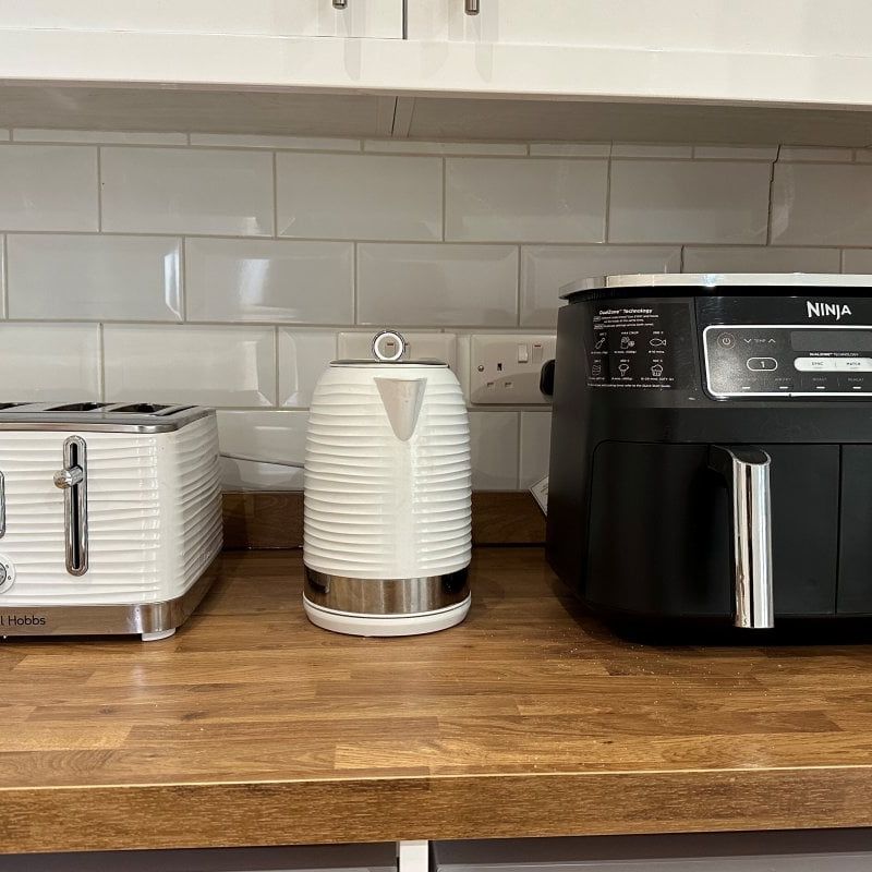 Hawthorn Road - Photo 1