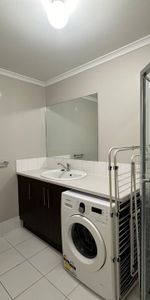 Spacious Apartment in Mawson Central - Photo 4