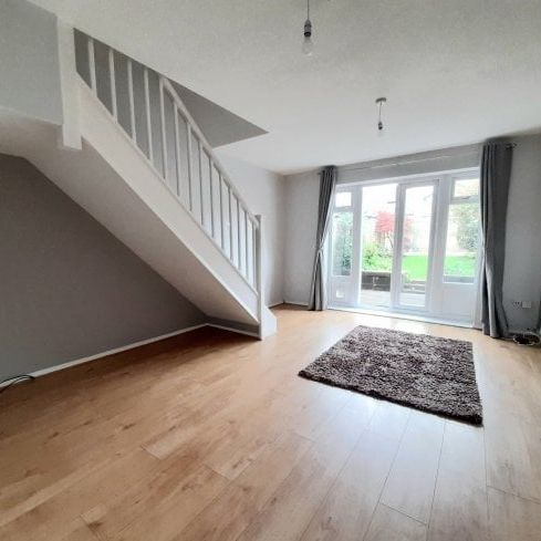 Hexham Garden, Milton Keynes, MK3 - Photo 1
