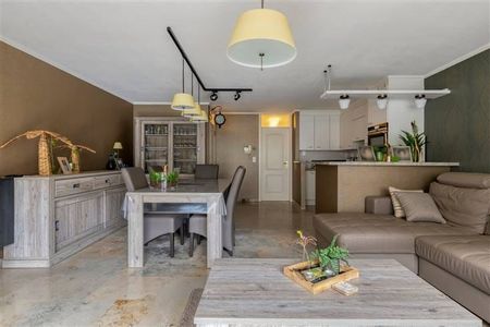 Appartement te huur - Photo 2