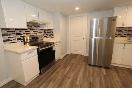 For Lease - 1812 Misthollow Drive Unit# Bsmt, Pickering, Ontario - Photo 5