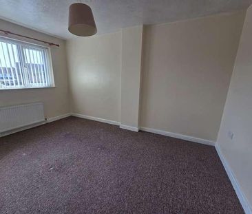 Loxleigh Avenue, Bridgwater, TA6 - Photo 4