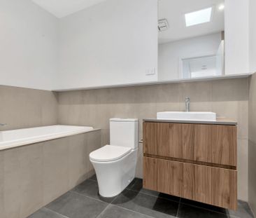 For private inspections please contact catie@sweeneyea.com.au. - Photo 1