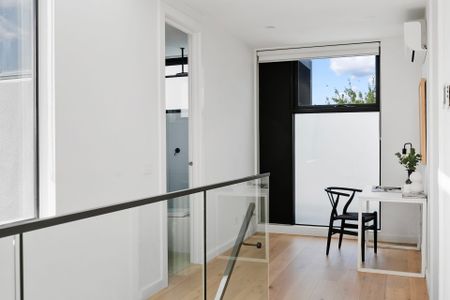 Unit 3/39 Caroline Street, Aberfeldie. - Photo 3