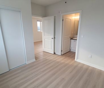 For Lease - 13042 Yonge Street Unit# 204, Richmond Hill, Ontario - Photo 4