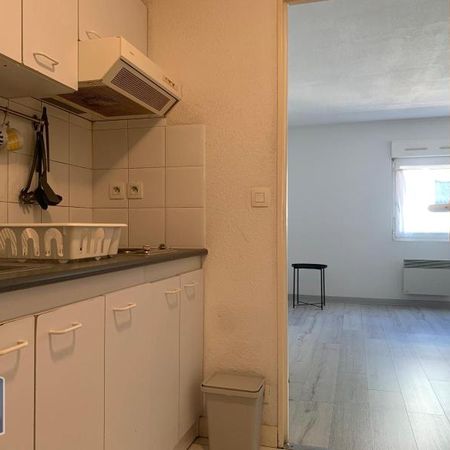 Location Appartement 1 pièce 22m² BORDEAUX 33800 - Photo 3