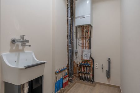 Stadswoning met 3 slpk's, tuin en dubbele garage te Turnhout - Photo 2