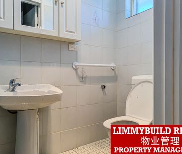 FOUR BEDROOM FAMILY HOME. - Photo 5