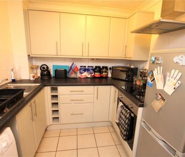 2 Bedroom House - Denbigh Close, Ashurst Bridge - Photo 5