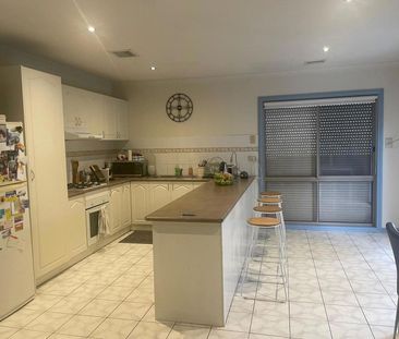 COMFORT & LOCATION - Photo 4