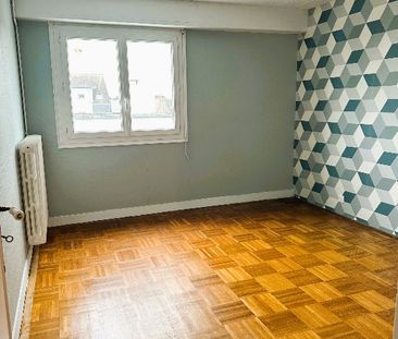 Bel appartement T4 dans le centre ville de Ploemeur - Photo 6