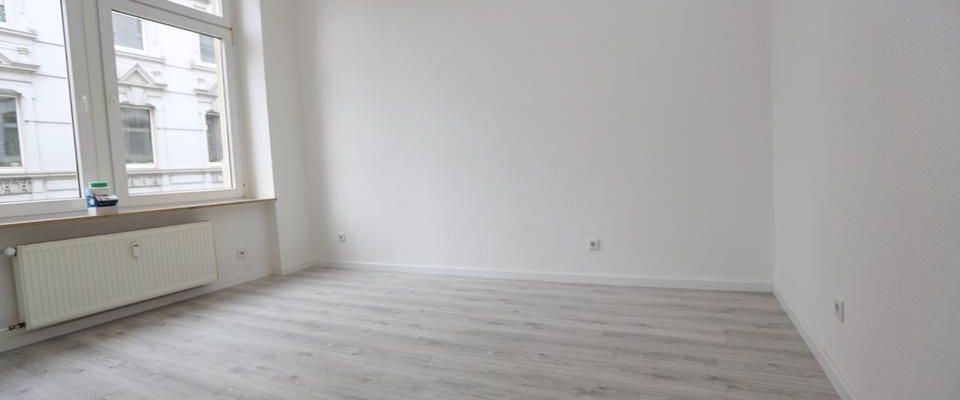 Sanierte, helle Wohnung (2 Zimmer/ 1 OG) in Wuppertal Vohwinkel - Photo 1