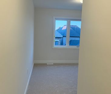 For Lease - 3259 Sixth Line, Oakville, Ontario - Photo 4