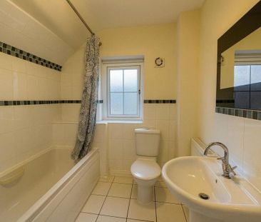 4 bedroom detached house to rent - Photo 1