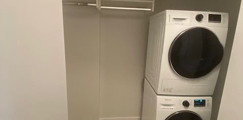 YORK HOUSE - Photo 2