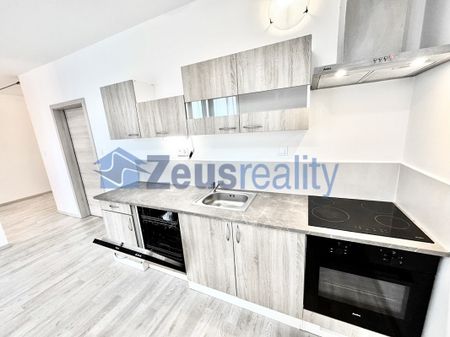 Pronájem bytu 1+1 39 m² - Фото 4