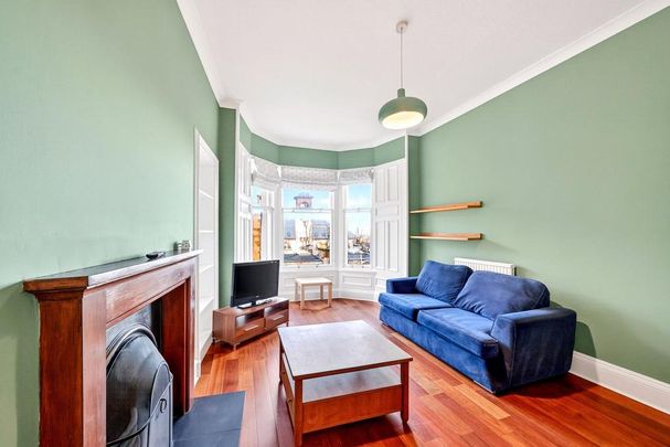 4 bedroom apartment to rent - Photo 1