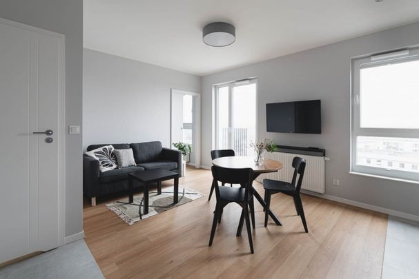 Mieszkanie do wynajęcia 2 pokoje Klemensa Janickiego, Poznań 32.65 m² - Фото 1