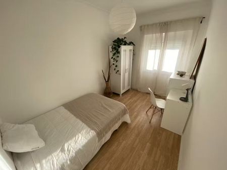 Rua Diogo Paiva Andrade, Almada, Setúbal Municipality 2800-061 - Photo 5