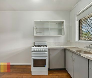 REFURBISHED UNIT IN NUNDAH ! - Photo 4