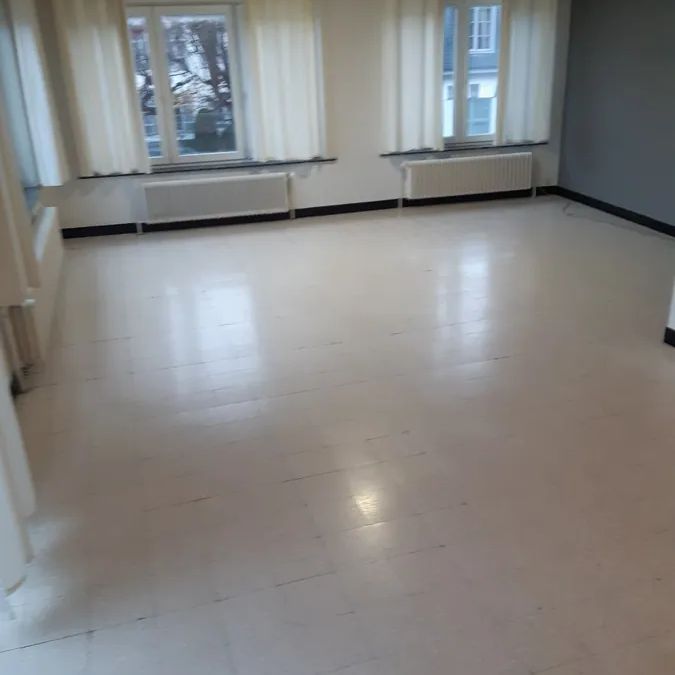 Ruim appartement in centrum Eine. - Photo 1