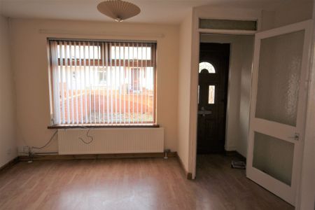 4 Crosby Street, Belfast, BT13 2HJ - Photo 4