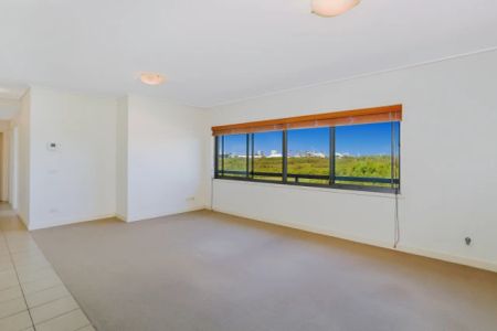 732/25 Bennelong Parkway,Wentworth Point,New South Wales 2127, Sydney - Photo 5
