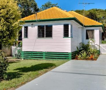 Enclosed Yard, Pet Friendly & Air Conditioning - Photo 2