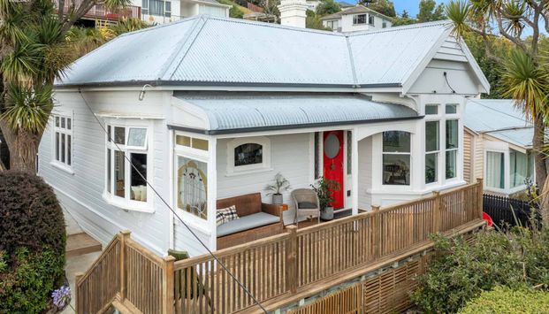 North-facing Character Home - Photo 1