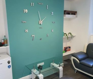 5 bedroom house share to rent - Photo 1