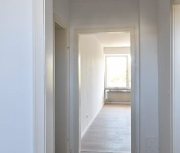 renovierte 1-Zimmer-Wohnung mit neuer Einbauküche - Photo 1