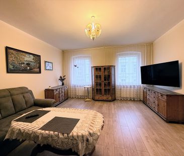 Komfortowe 3-pokojowe mieszkanie w Centrum - Photo 1