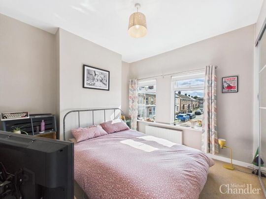30 Willowfield Gardens, Belfast, BT6 9AZ - Photo 1