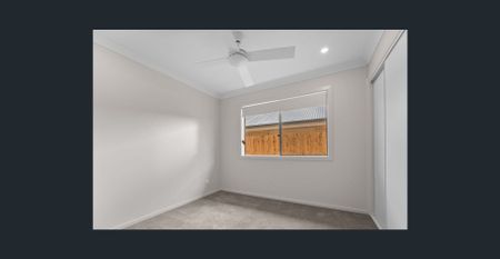 Great Family Home Located in White Rock - Photo 4