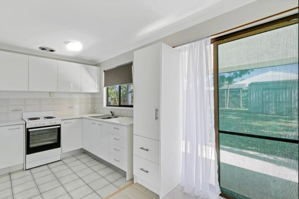 67 Kowonga Street, Pacific Paradise. - Photo 1