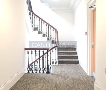 1 bedroom ground floor flat to rent - Photo 5