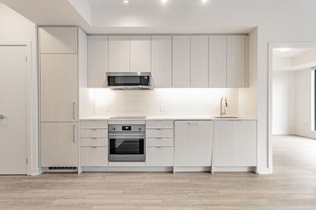 For Lease - 250 Lawrence Avenue Unit# 204, Toronto, Ontario - Photo 5