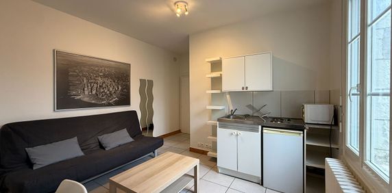 "LE CONFORTABLE" - Location Appartement tours : 17.89 m2 - Photo 2