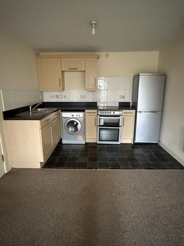 2 bedroom apartment to rent - Photo 5