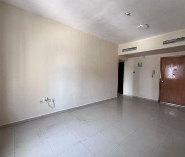 Central AC\Balcony with view\Spacious areas\Prime - Photo 6