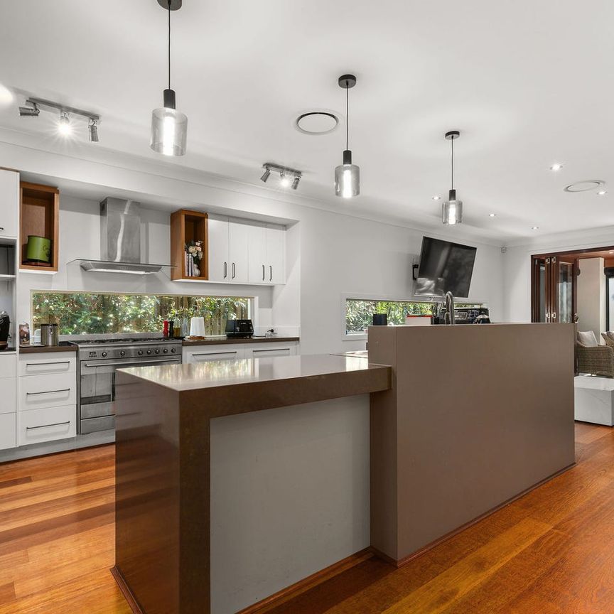 LUXURY LIVING IN A TRANQUIL SETTING - Photo 1