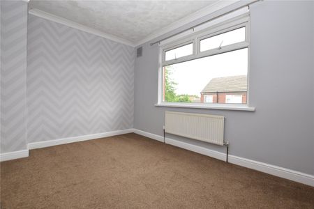 17, Ashby Terrace, Leeds, LS13 3AF - Photo 2