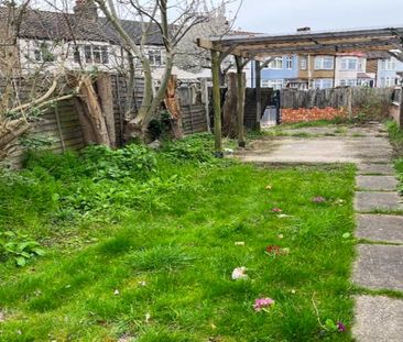 Studio to rent - Photo 6