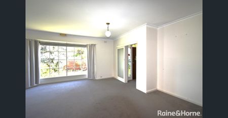 Spacious and Beautiful Home! - Photo 3